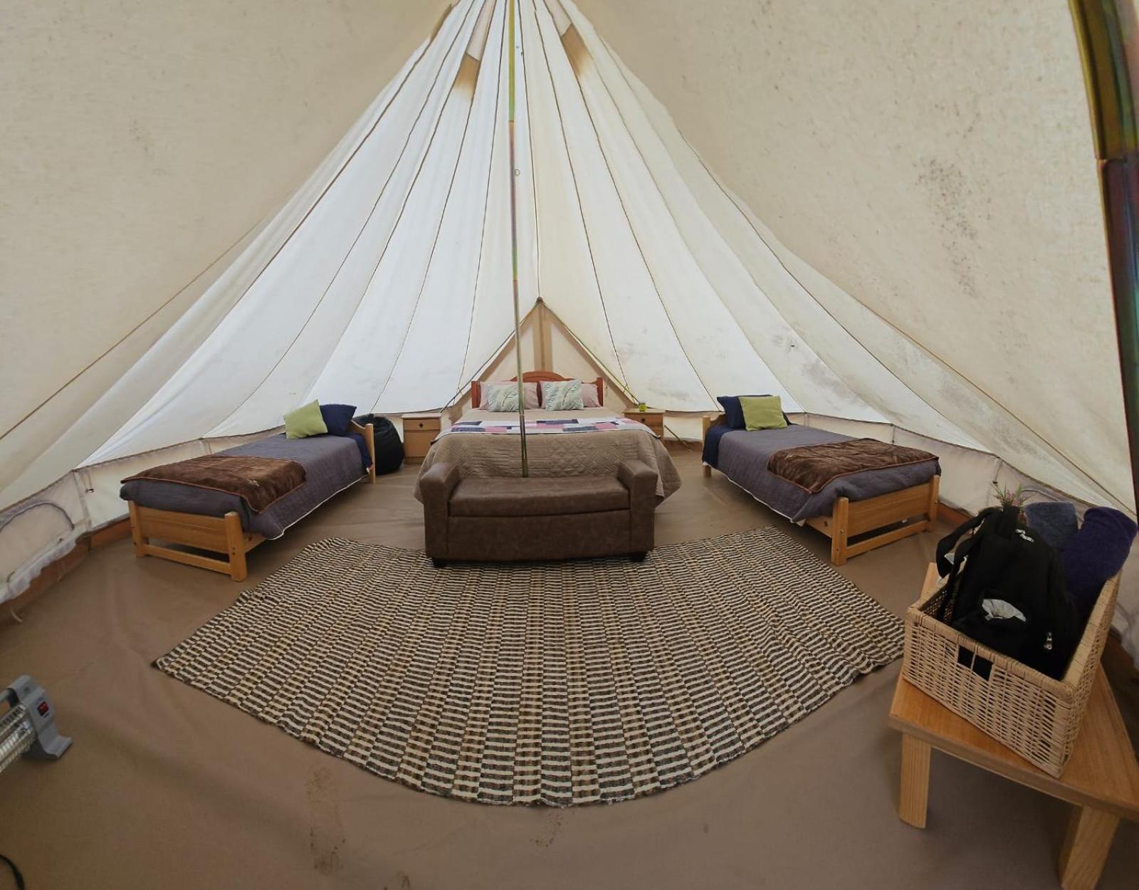 Praderas Los Peumos Glamping-Cabañas