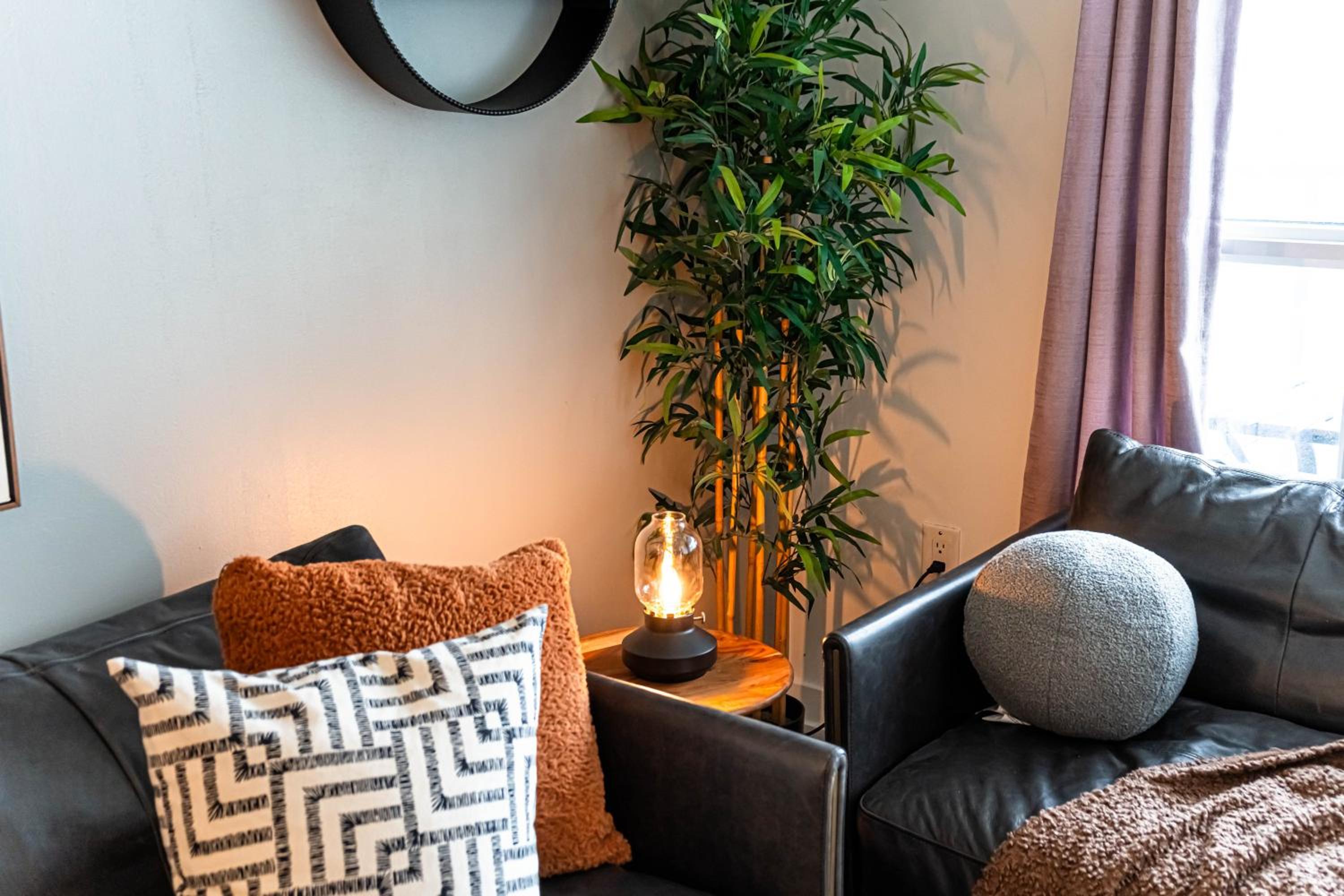 The Hideaway Hub