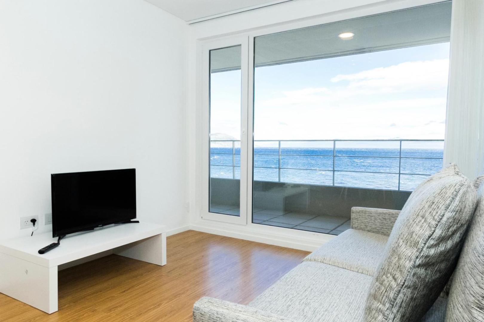 Apartamentos De la Costa