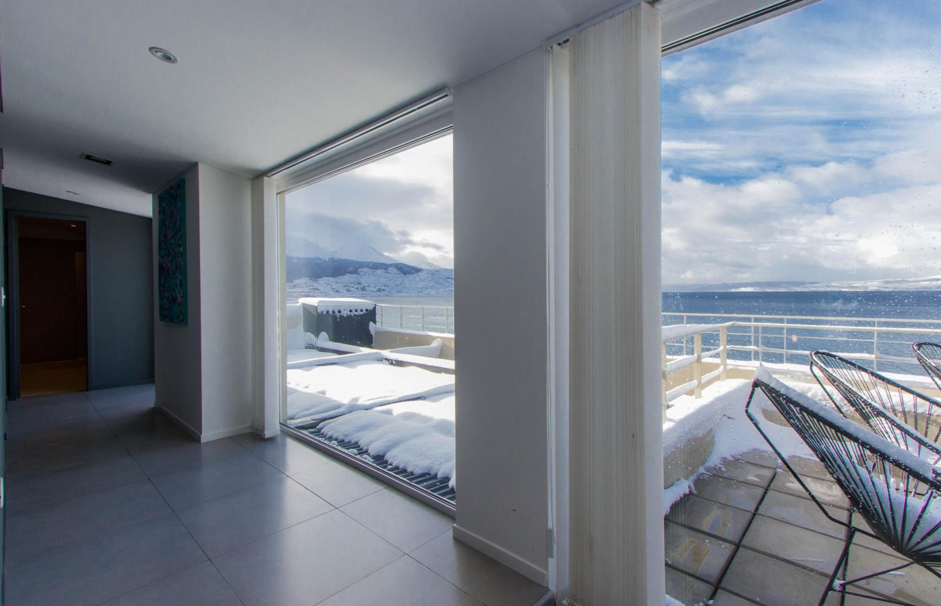 Apartamentos De la Costa