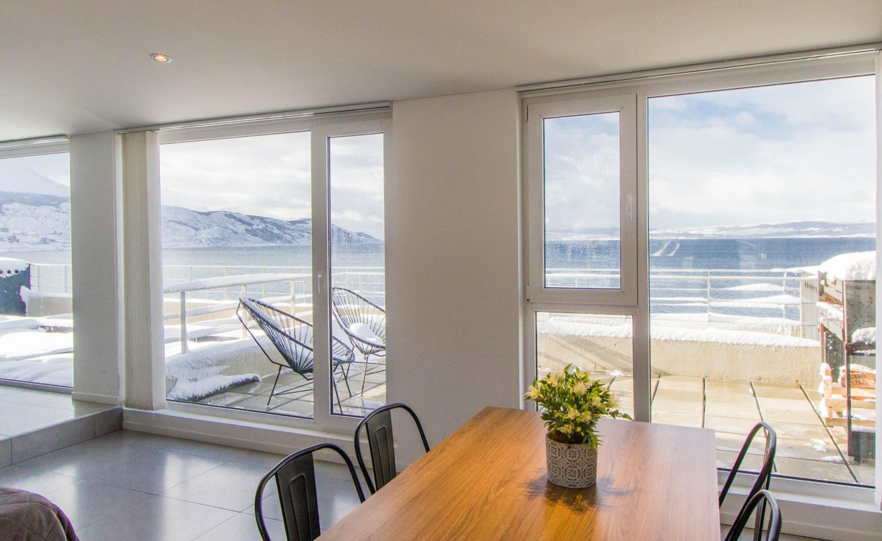 Apartamentos De la Costa