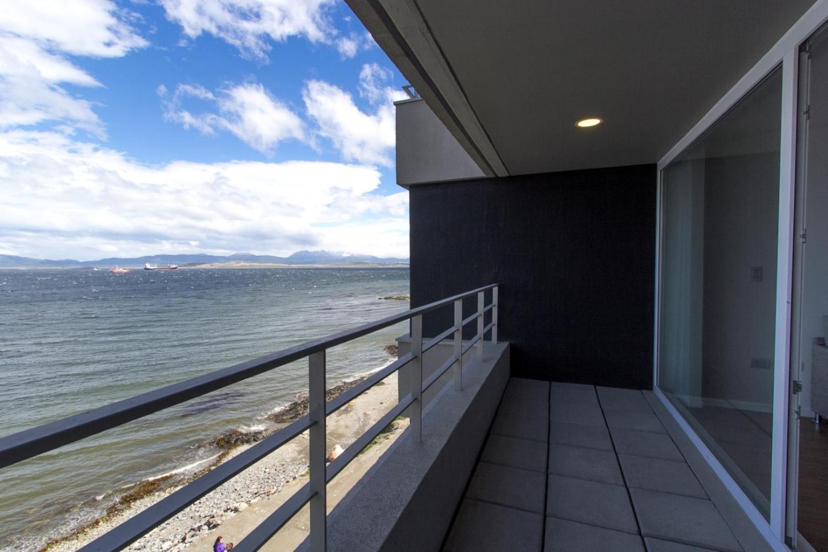 Apartamentos De la Costa