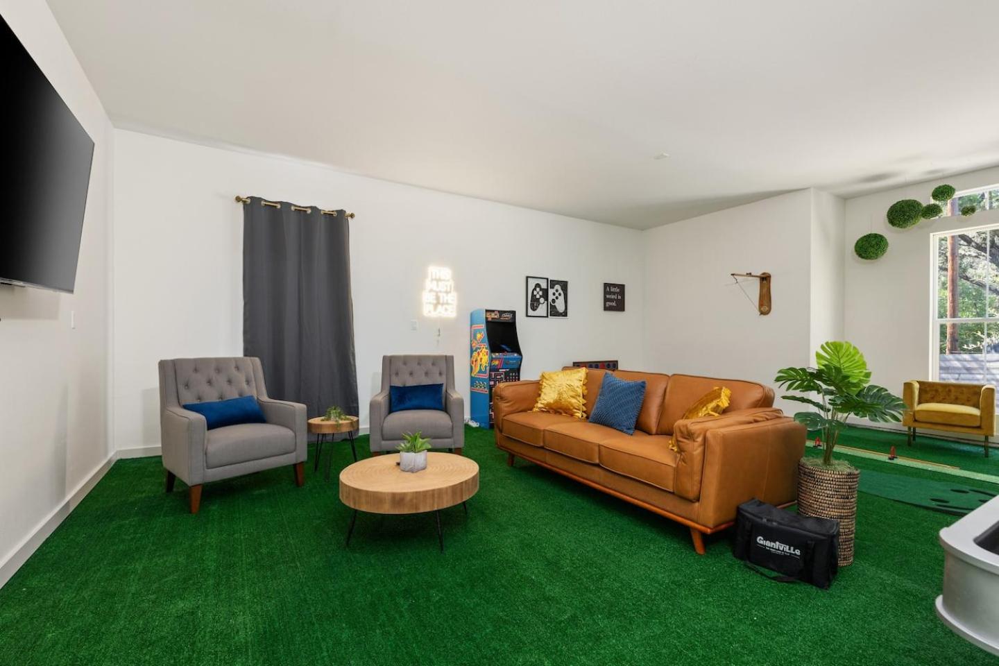 lounge