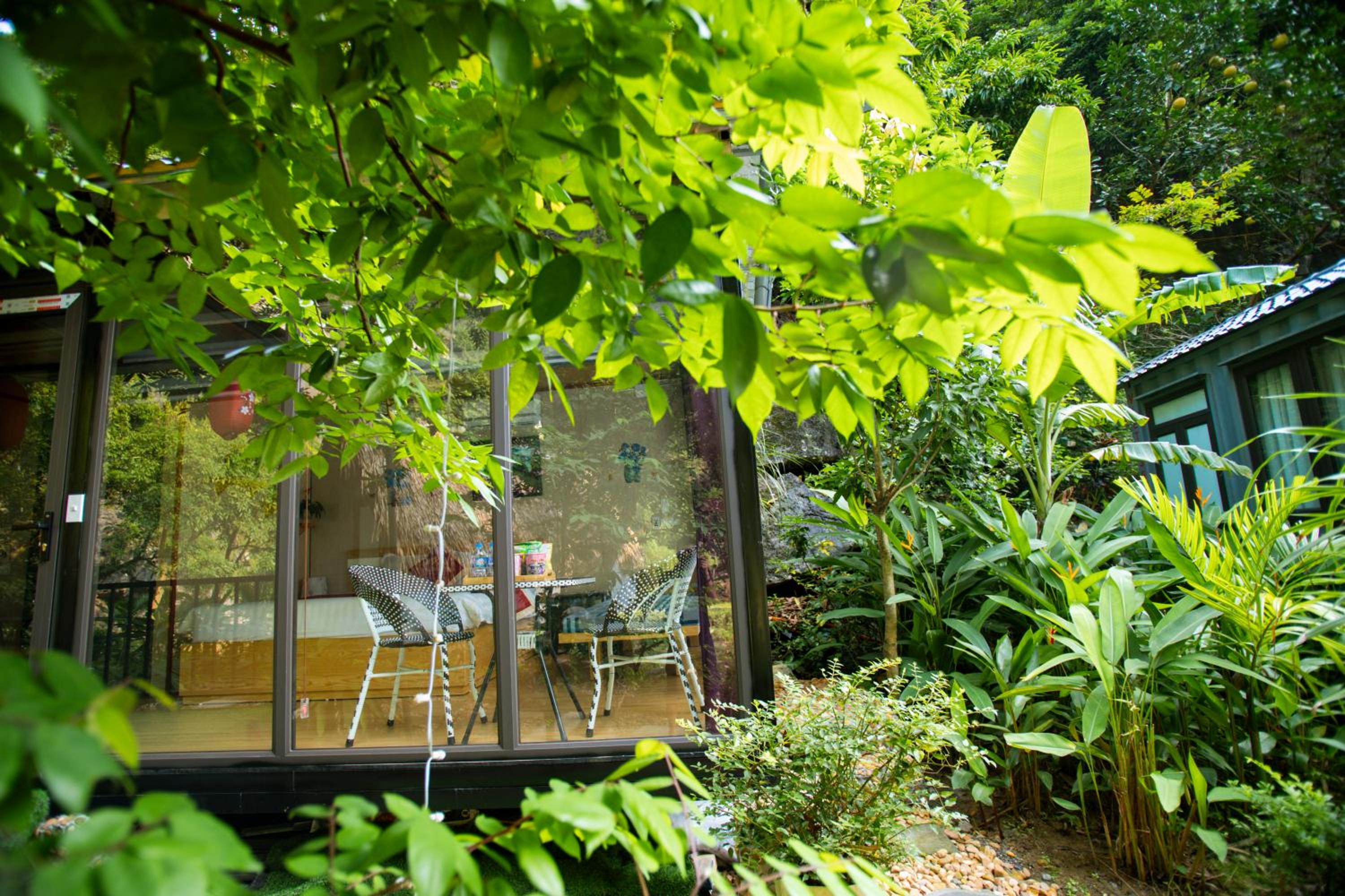 Hoang Minh Mountainside Villa
