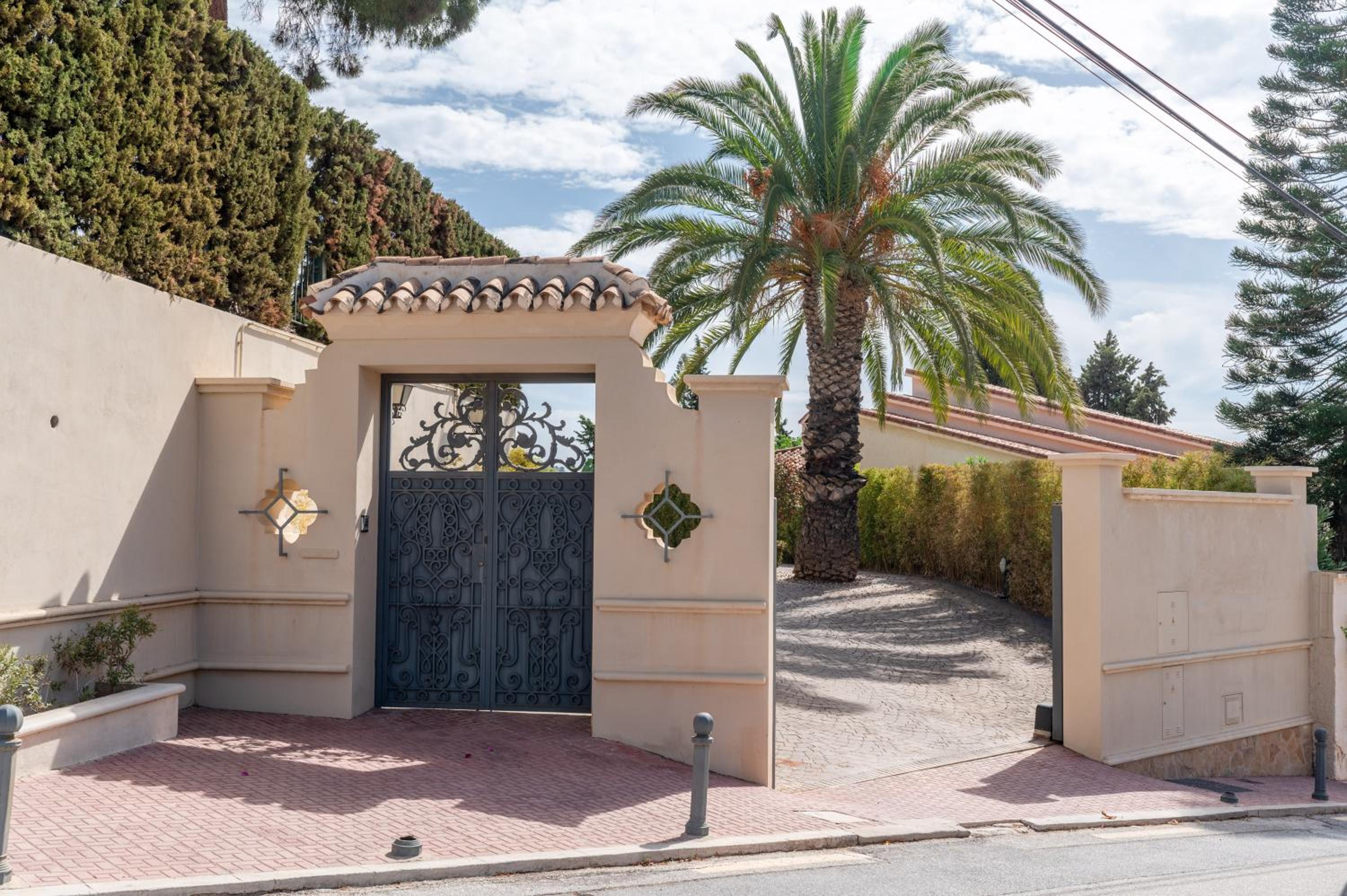 Villa Solara Luxe