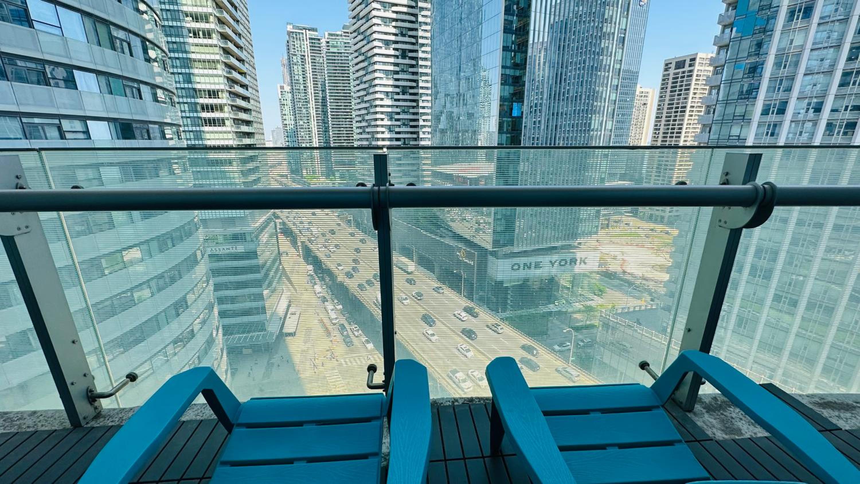NewDowntown Condo by UnionStationScotiaArena