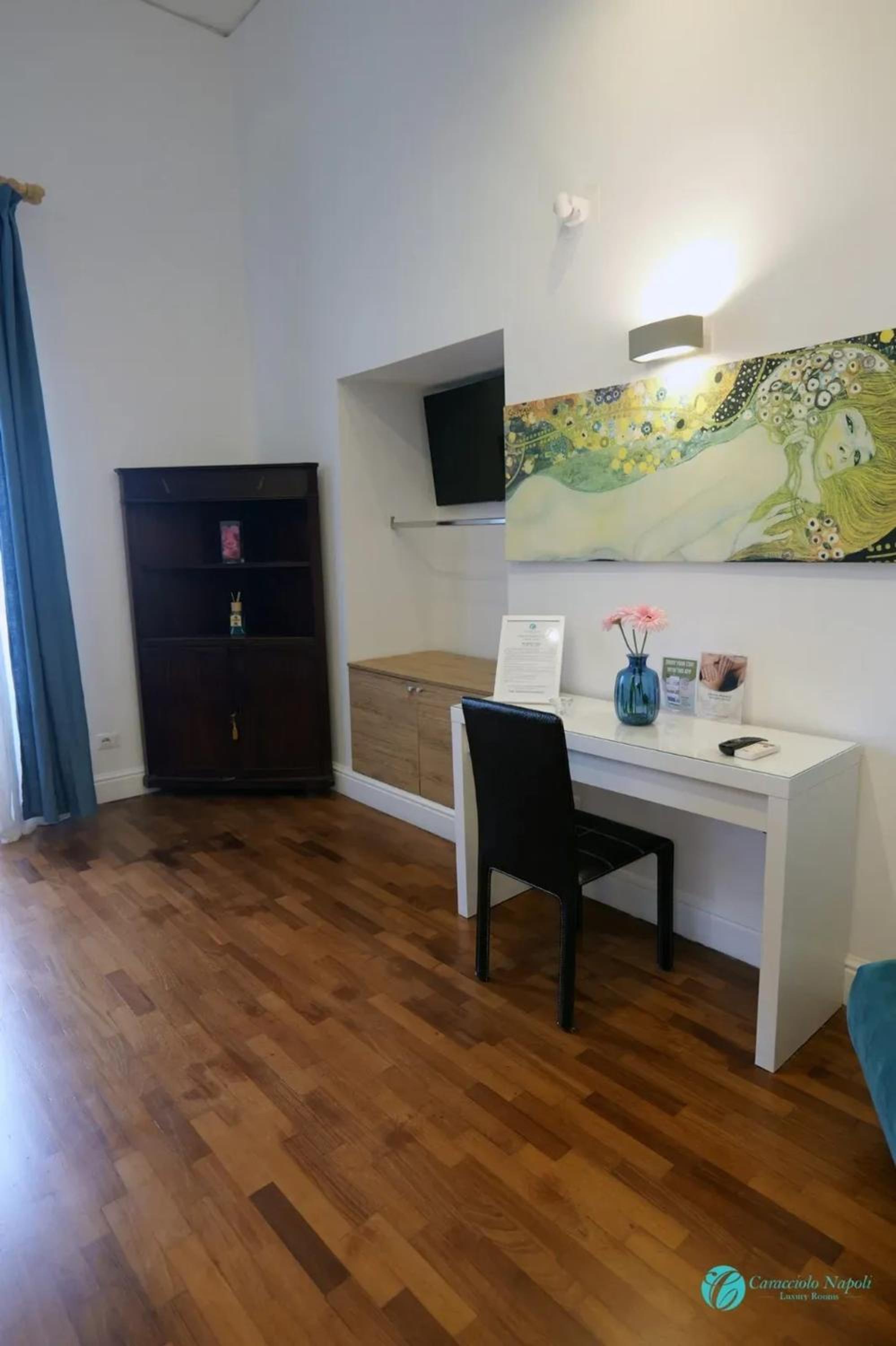 Spacious apartment in Naples with sea view 200m² 10 guests