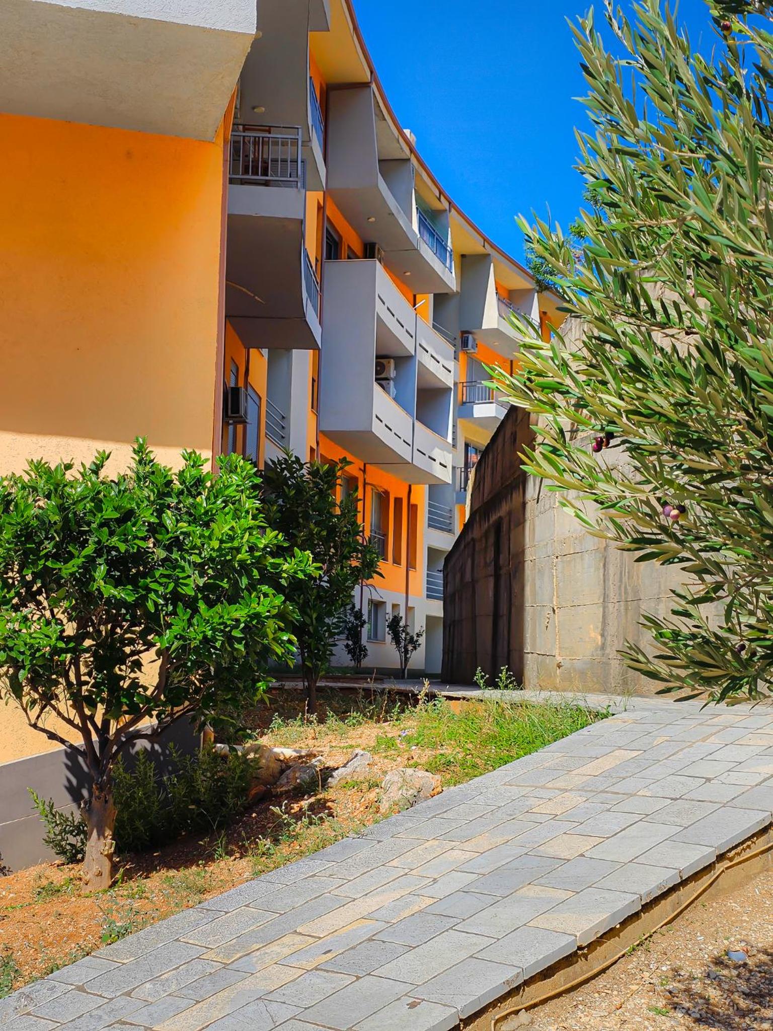 Iris Guest House 2