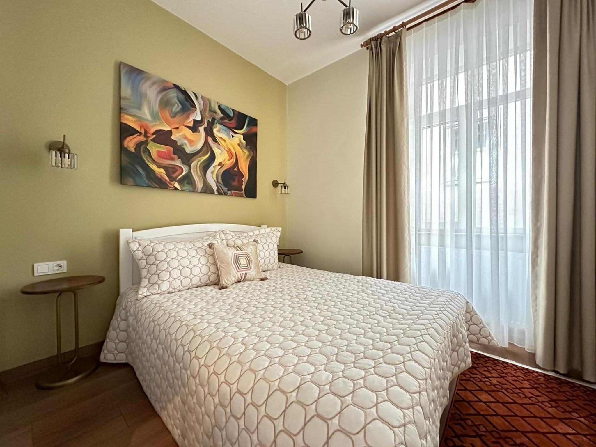 ŞAHİN PERA SUİT 1 stylish 2Br 3Ac apartment near Istiklal street