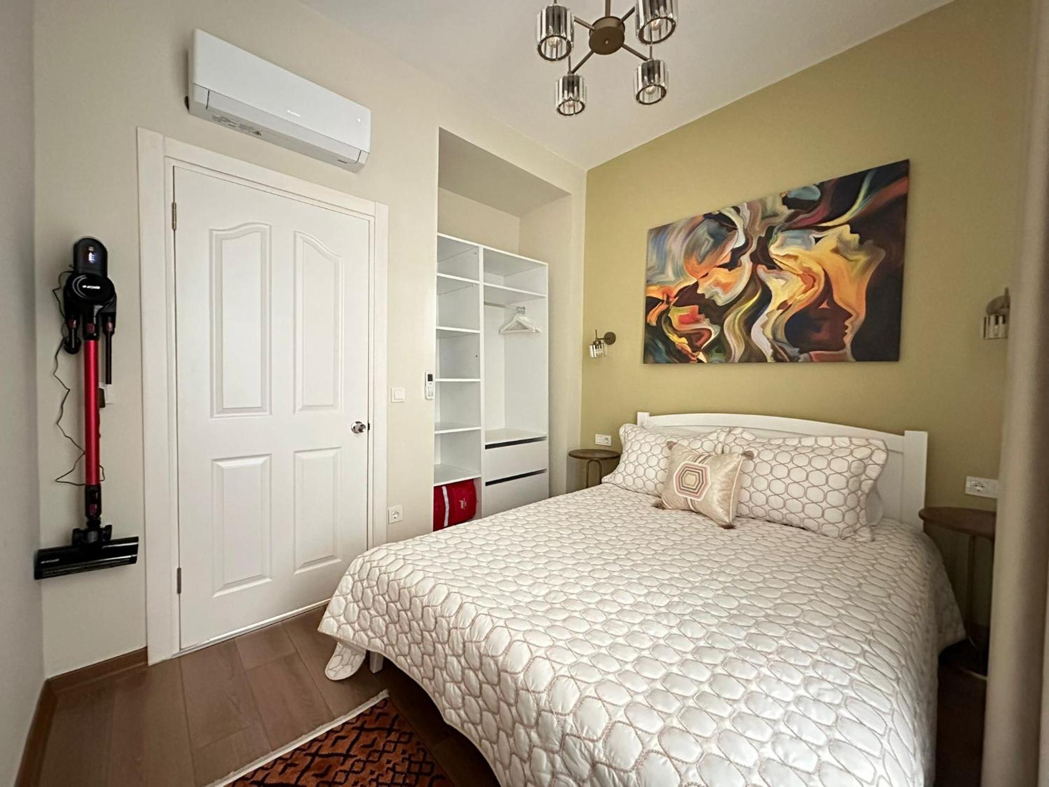 ŞAHİN PERA SUİT 1 stylish 2Br 3Ac apartment near Istiklal street