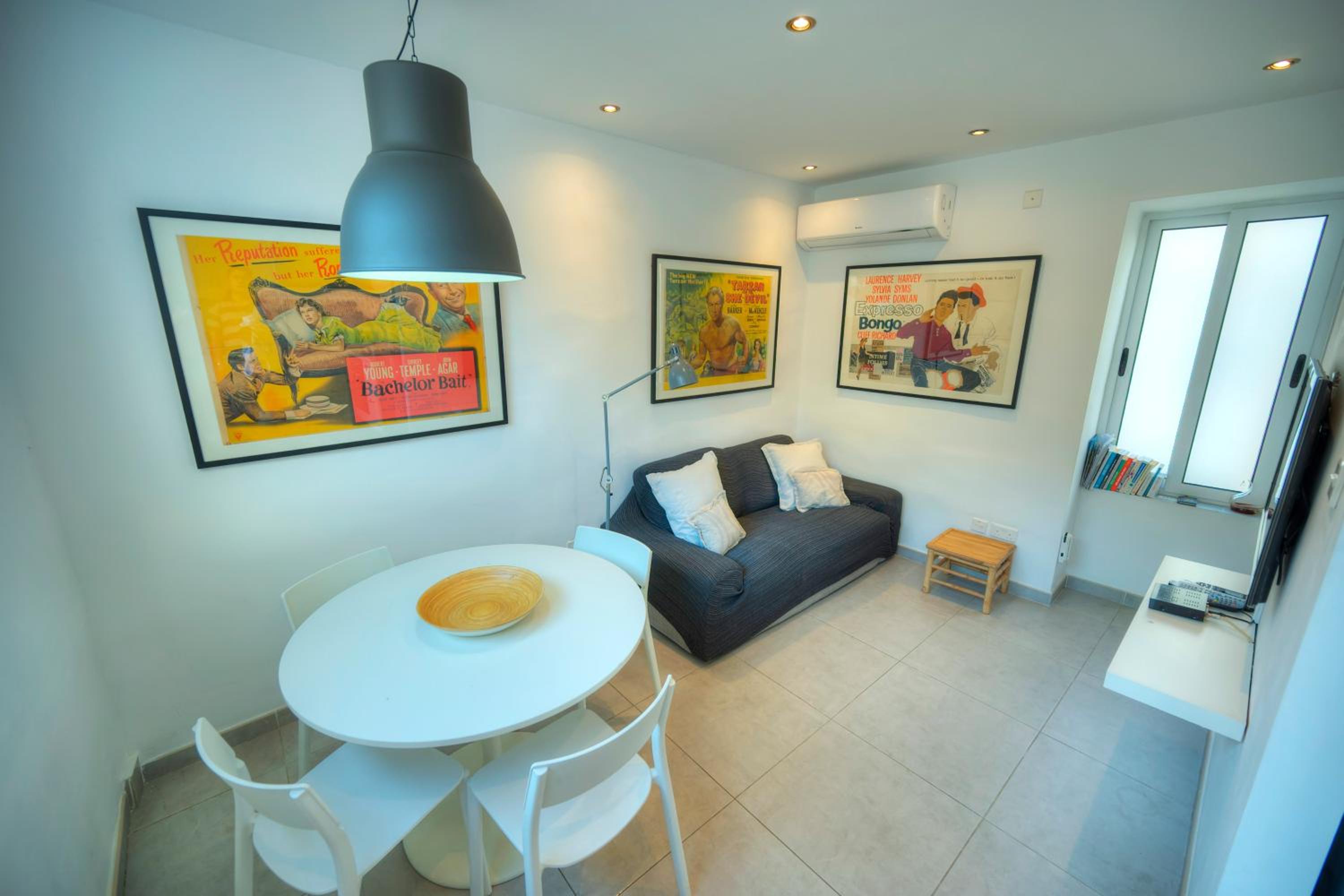 Seaview Sliema 30 seconds to High Street & Ferry, 2x Double En-suite Bedrooms, Modern Whole Traditional Townhouse, Kitchen, Living Area, & Roof Terrace view 5