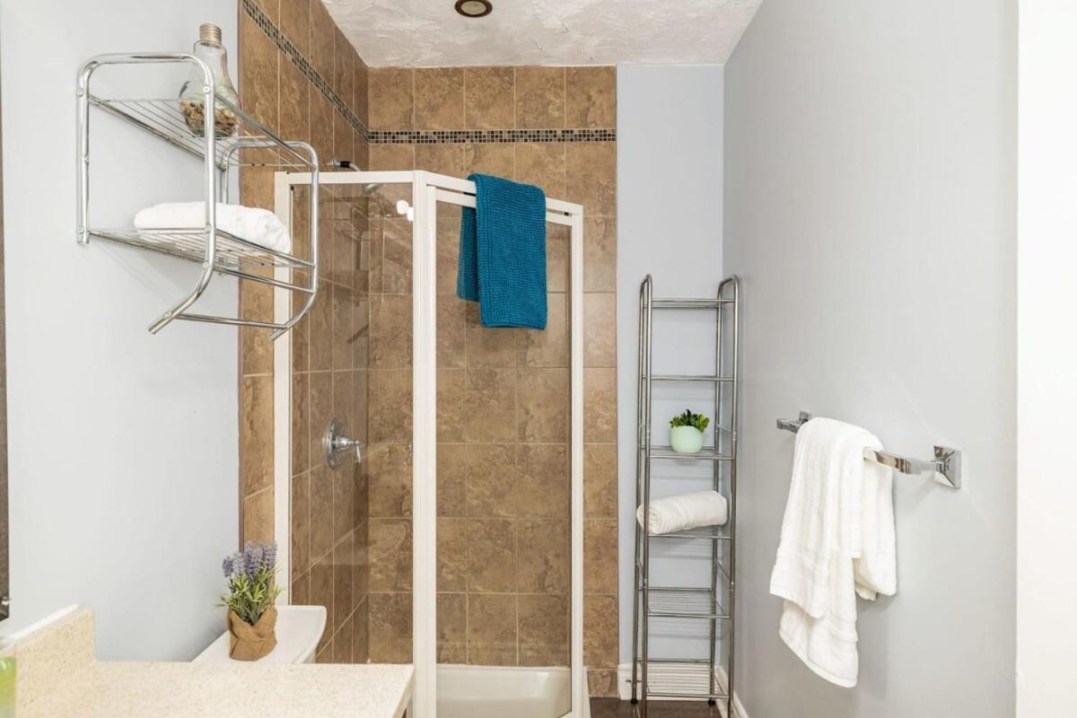 Pet-Friendly Home - Near Chinatown & Little Italy