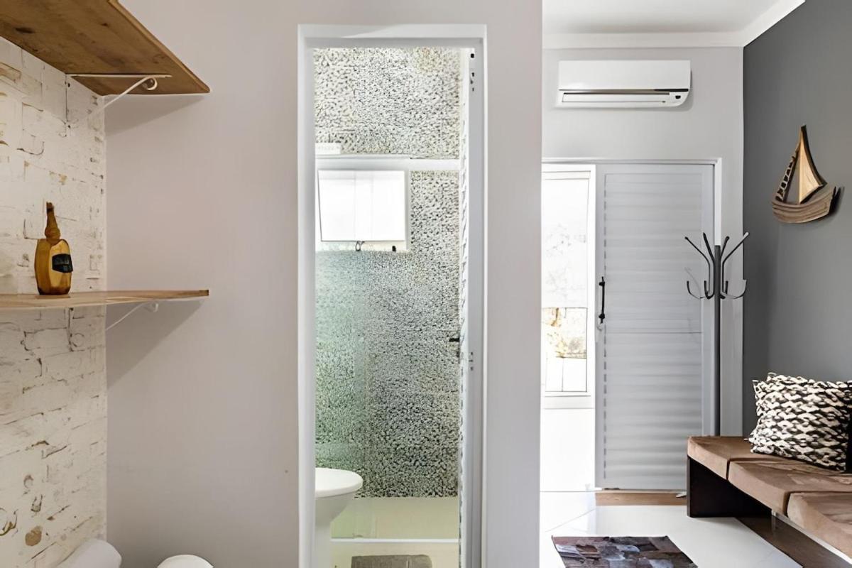 CASA PARIS · piscina aquecida, em condomínio, 4 suítes maravilhosa