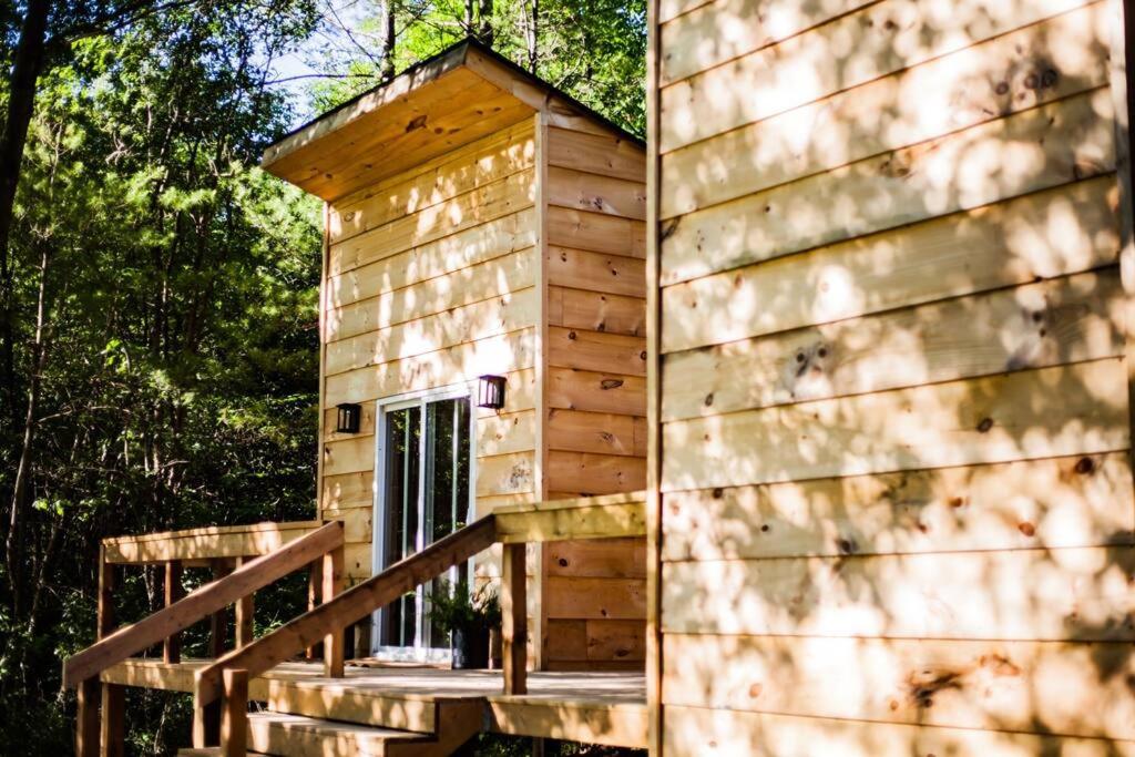 The Green Acres Cabin
