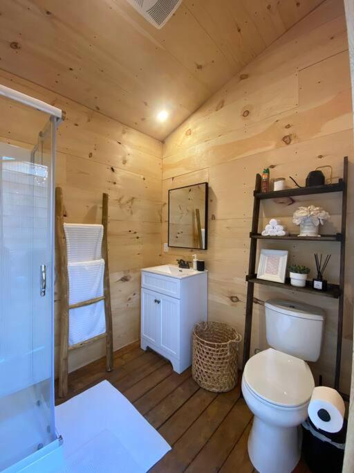 The Green Acres Cabin