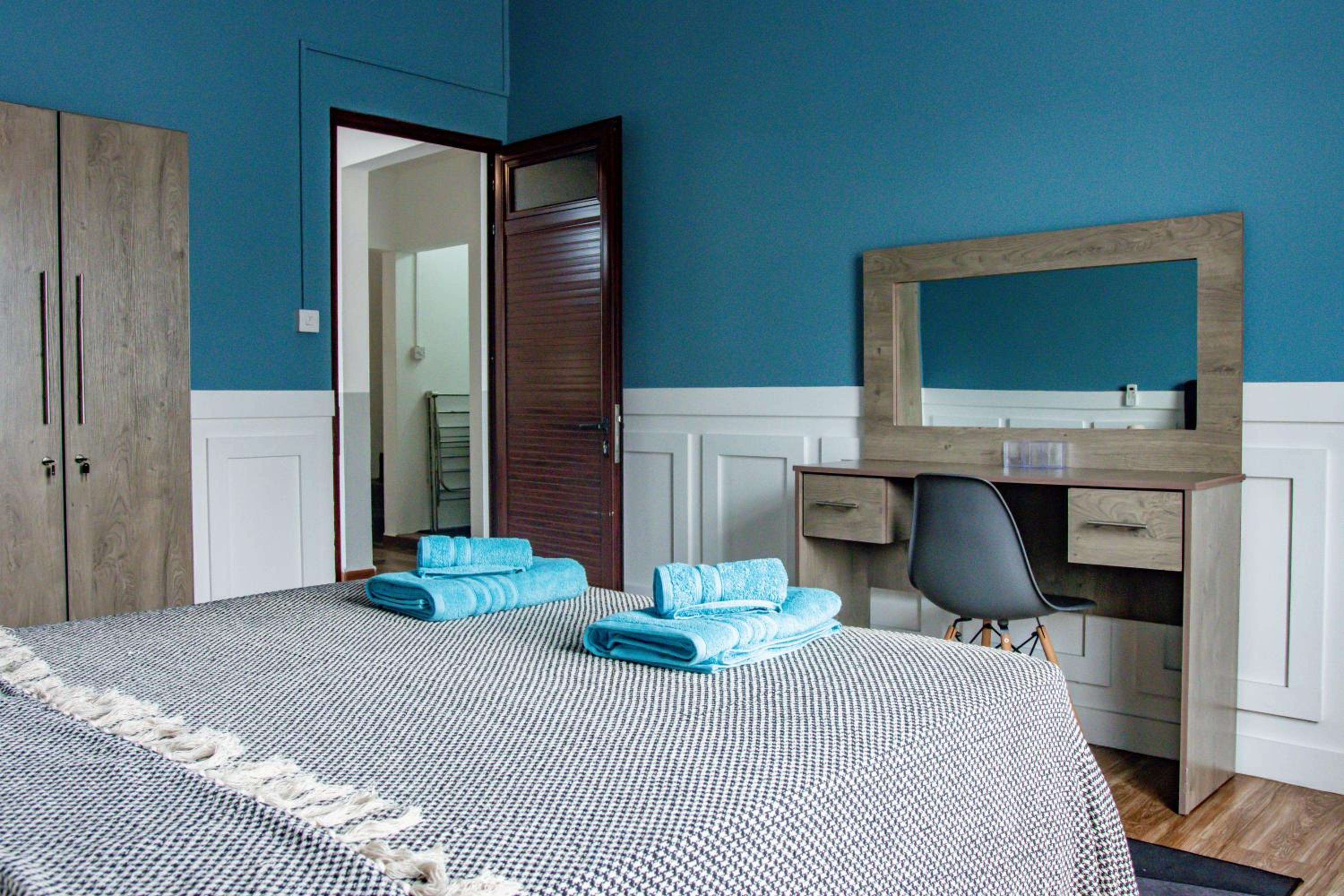 Nilaya Sea View Luxury Penthouse, BBQ, Sunrise, Sunset View & Remote Workspace