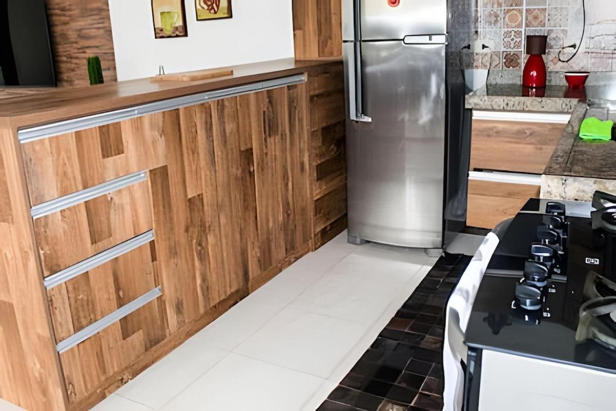 CASA PARIS · piscina aquecida, em condomínio, 4 suítes maravilhosa