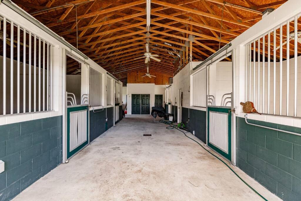 Friendly cottage with barn and pool view 5