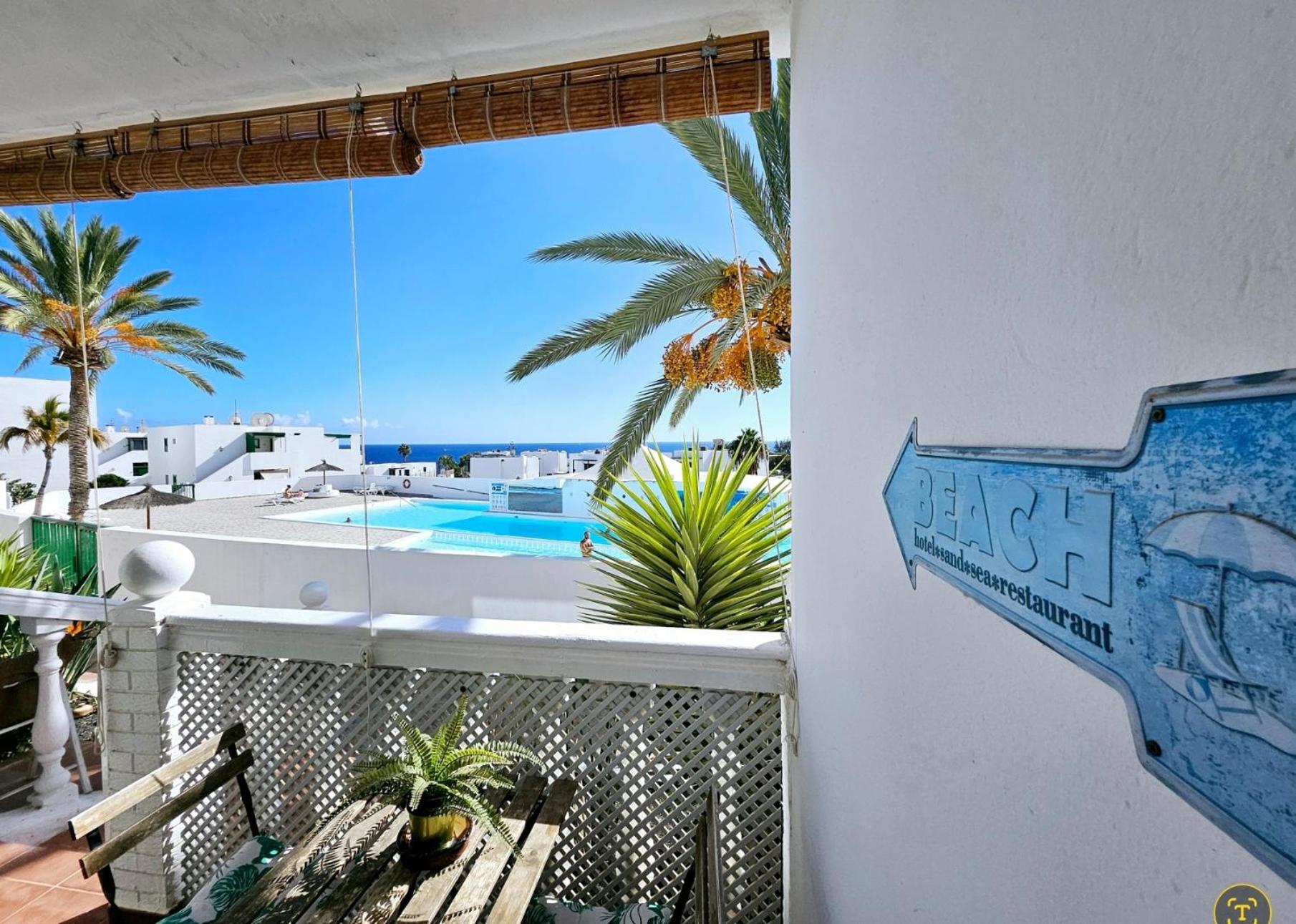 Azul Tuscán Playa y Piscina