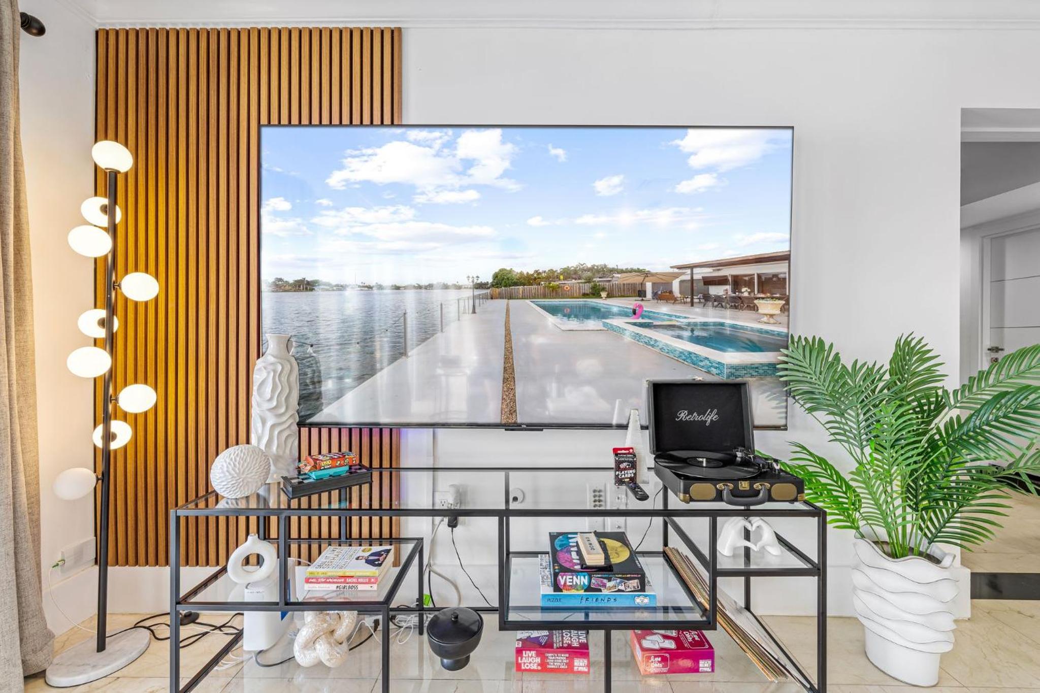 Miami Lakefront Paradise Heated Pool 5 Beds