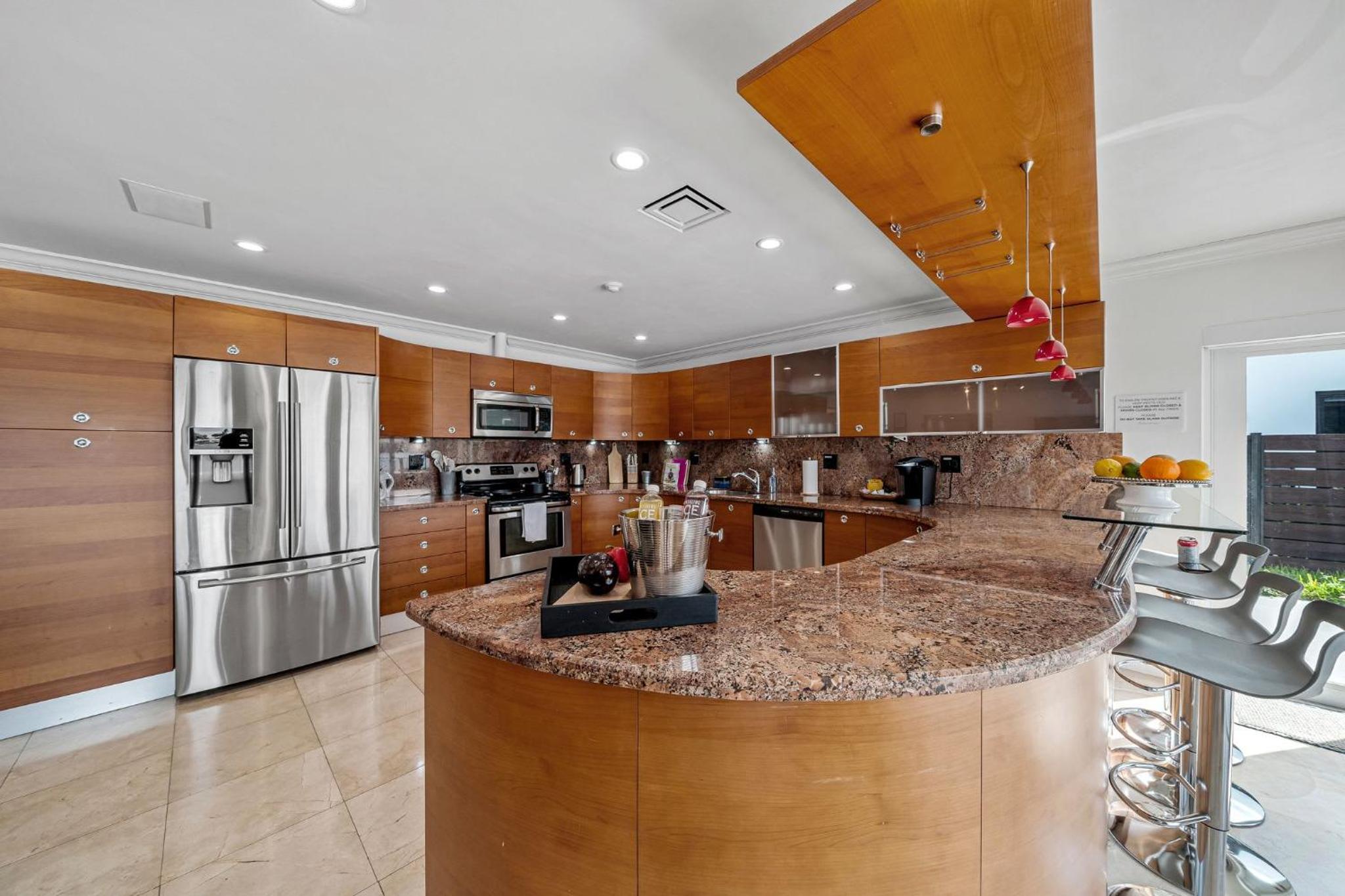 Miami Lakefront Paradise Heated Pool 5 Beds