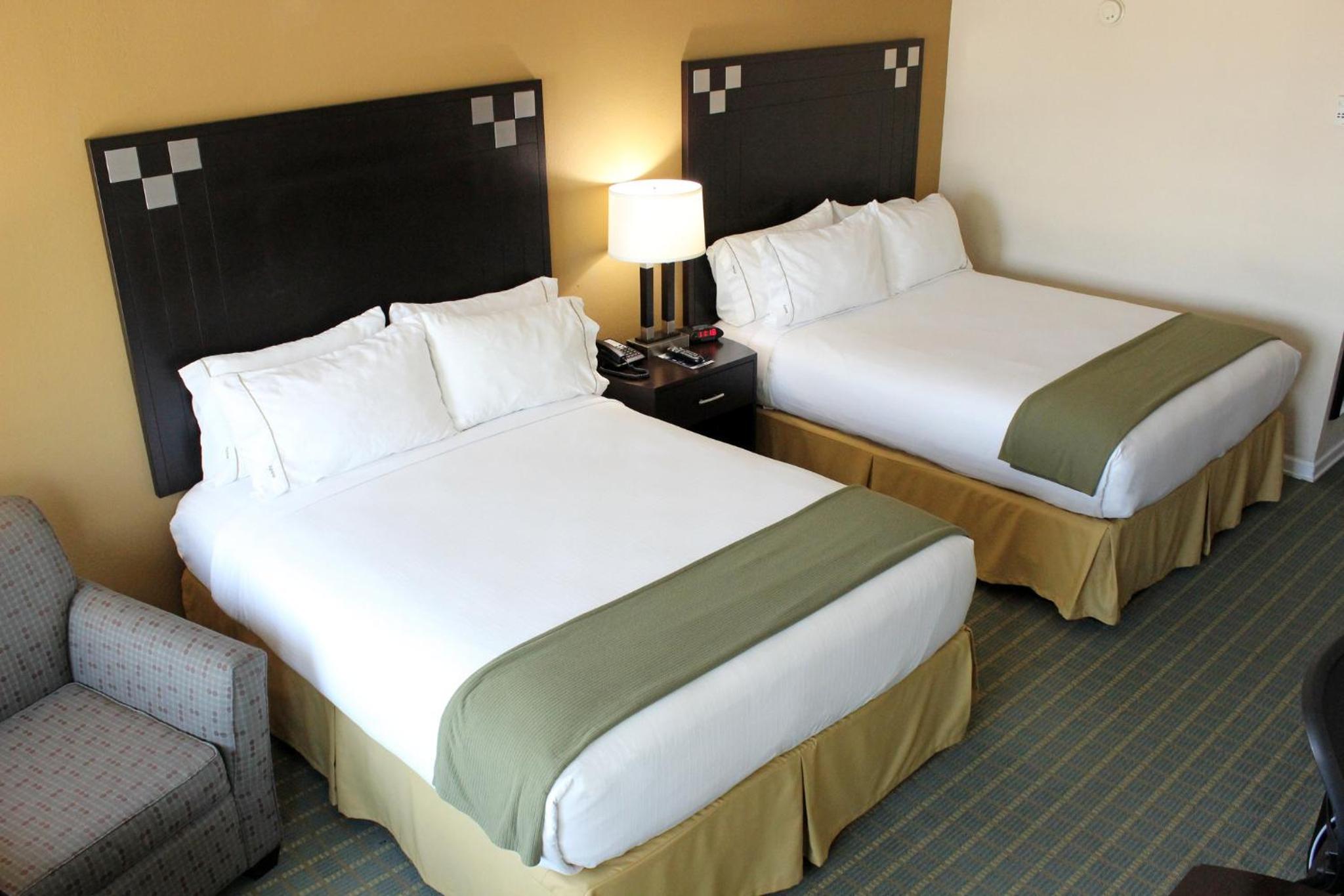 Van Nuys Vacations - Holiday Inn Express Van Nuys, an IHG Hotel - Property Image 17