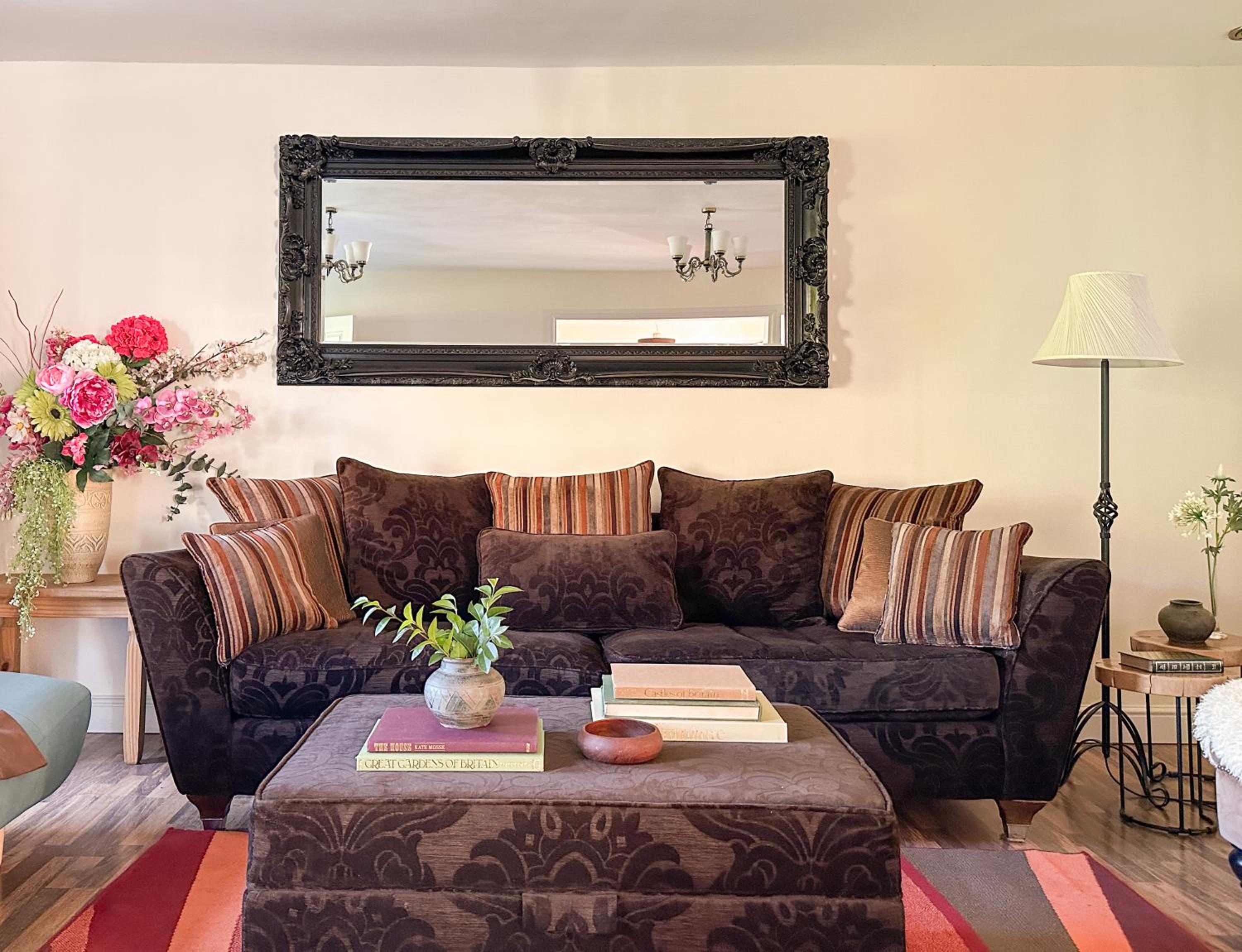 NEW Harkness House - Spacious Canterbury Home - Sleeps 8 view 5