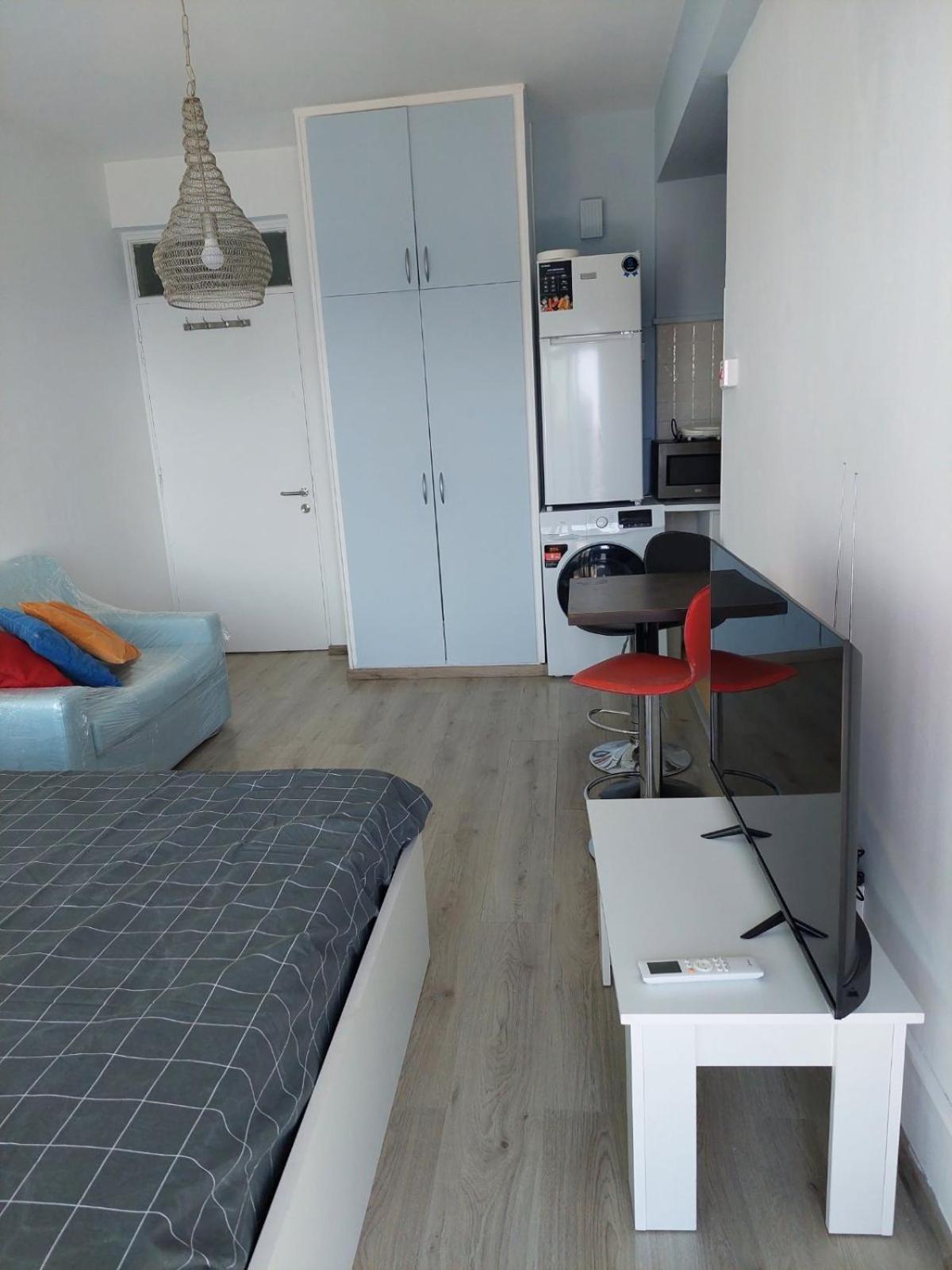 Seafront City Center Studio