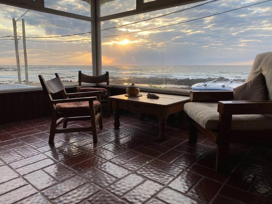 Hermosa casa frente al mar
