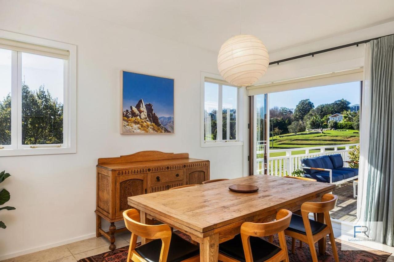 Magnificent Parkside Retreat