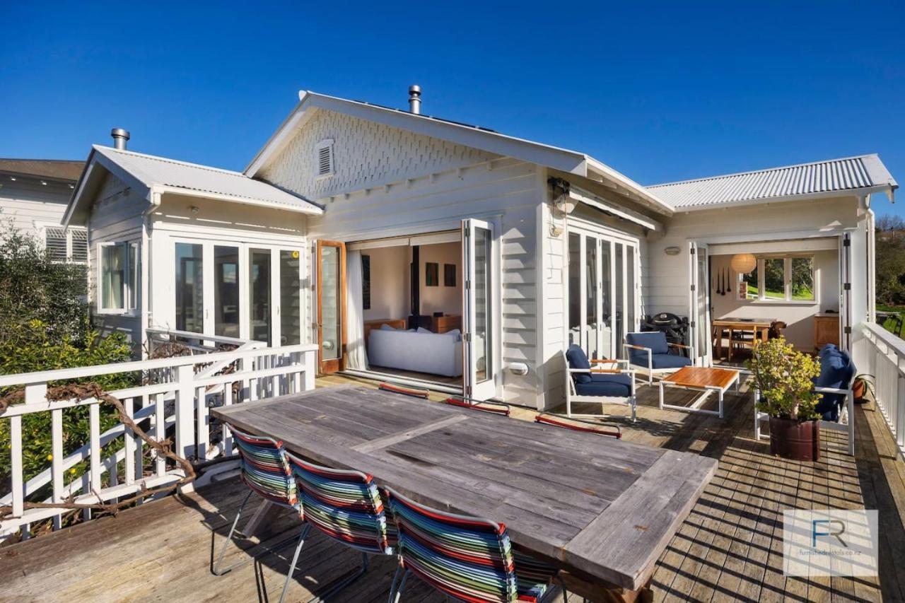 Magnificent Parkside Retreat