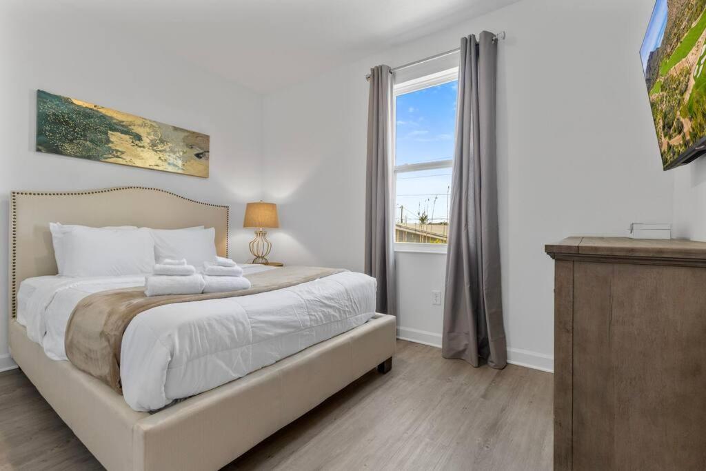 Heated Pool & Game Room Near Disney view 4