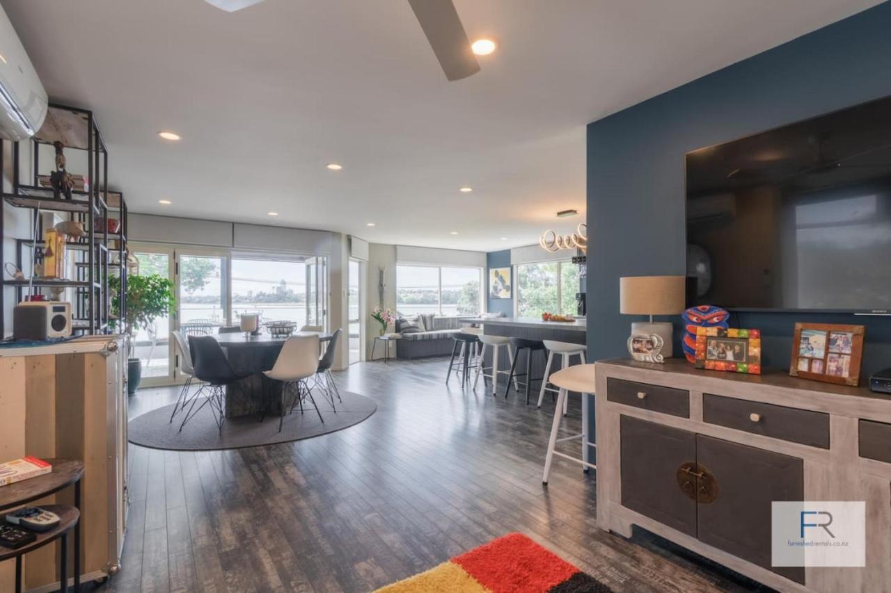 Waterfront Townhouse Retreat