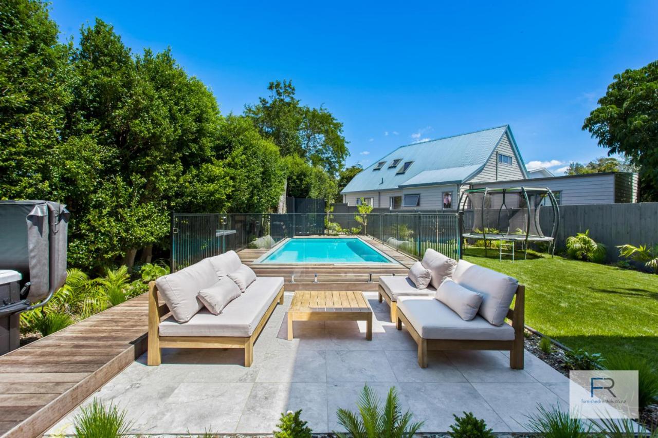 Executive Home with Spa and Pool