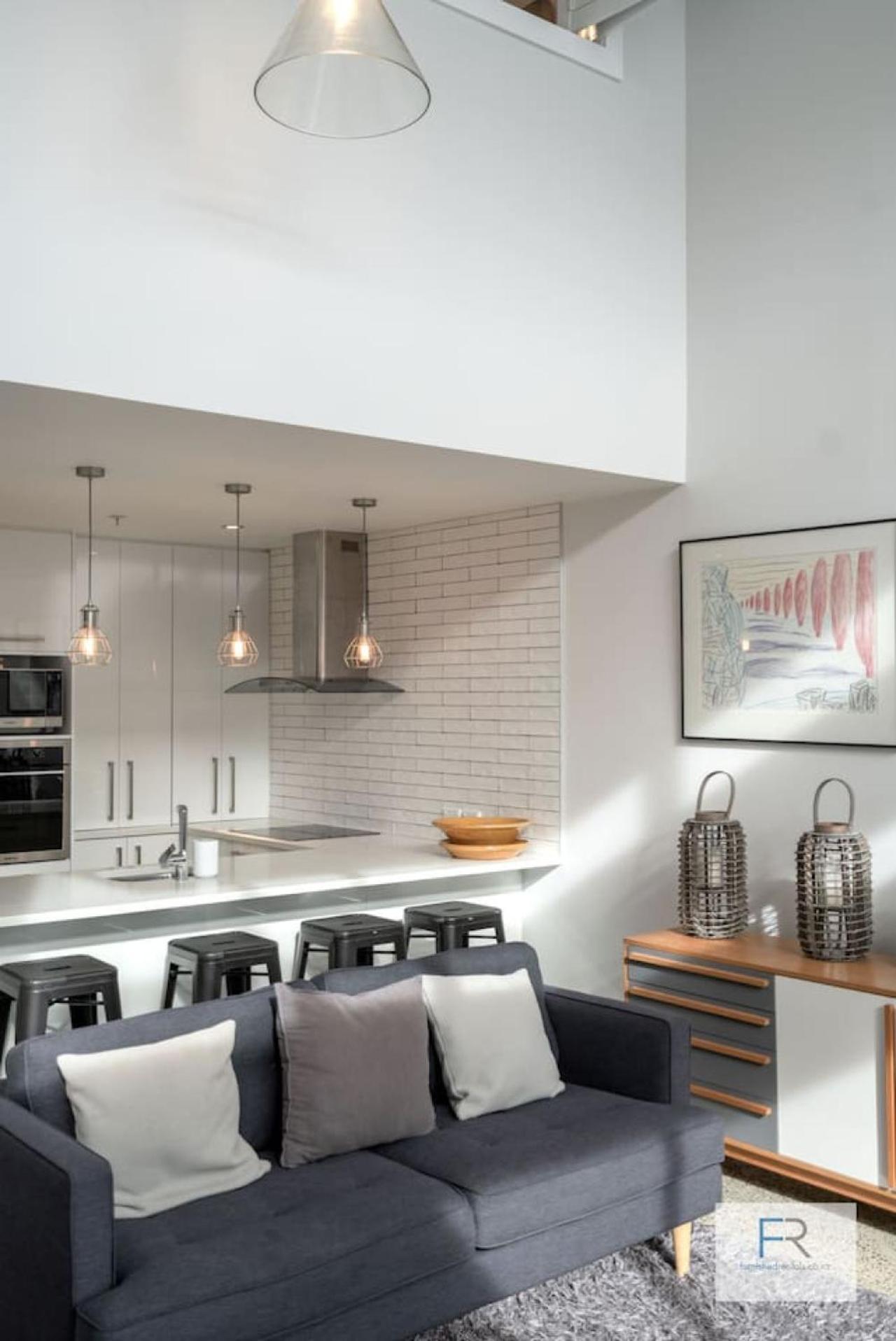 Luxury Mount Eden Apartment view 3