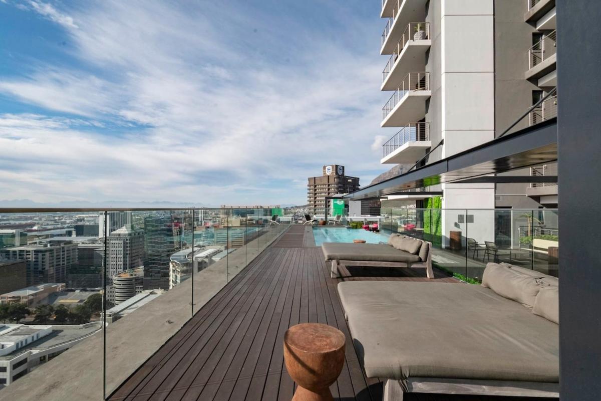 16 on Bree Modern 2BR Luxury Apartment view 4