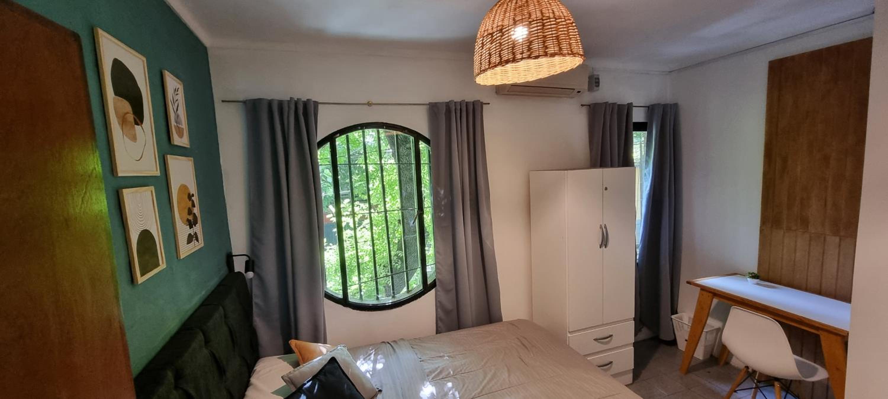 Clover Hostel