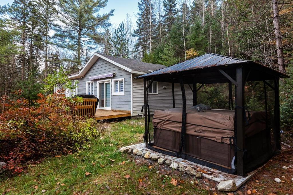 Chalet Montcalm in Chertsey