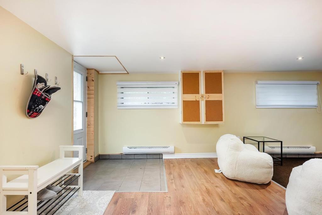 Chalet Montcalm in Chertsey