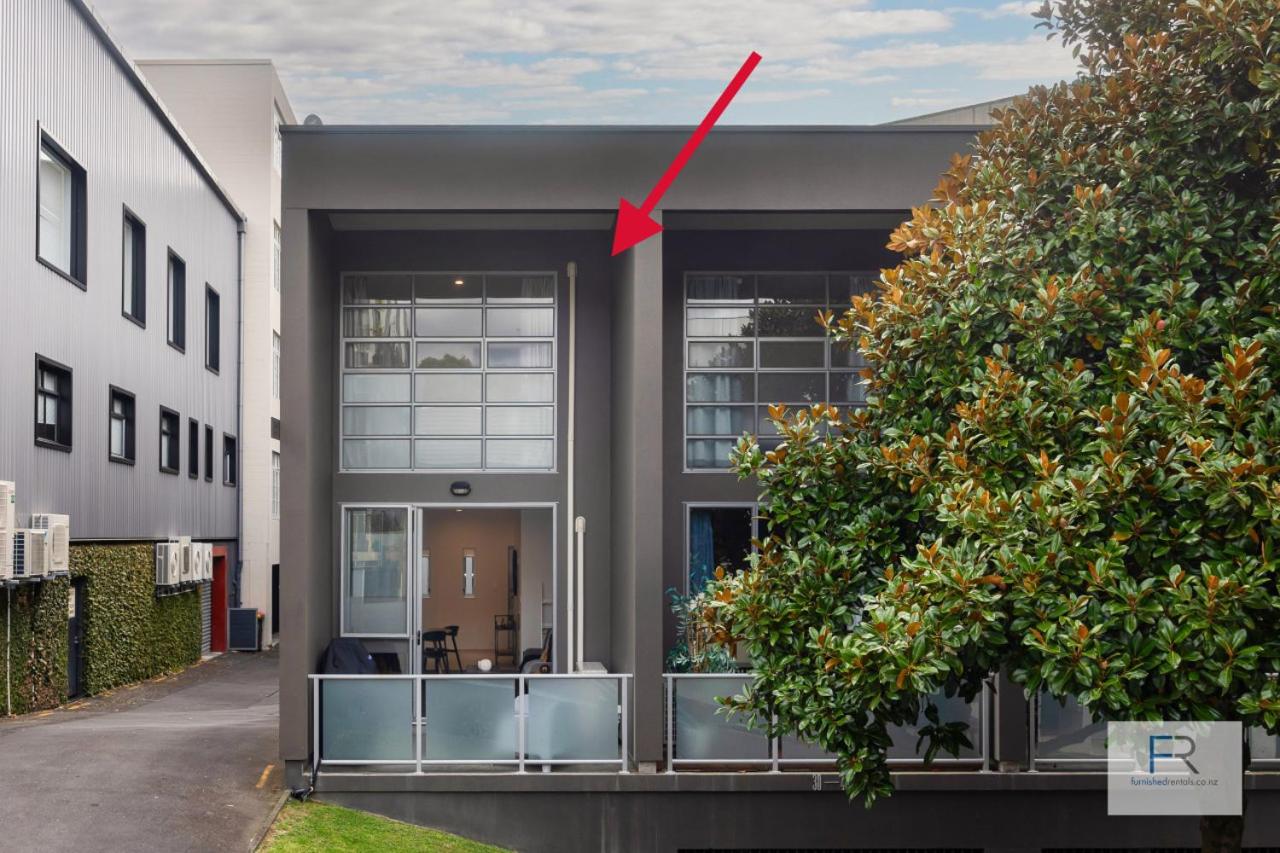 Executive Townhouse Auckland by Furnished Rentals