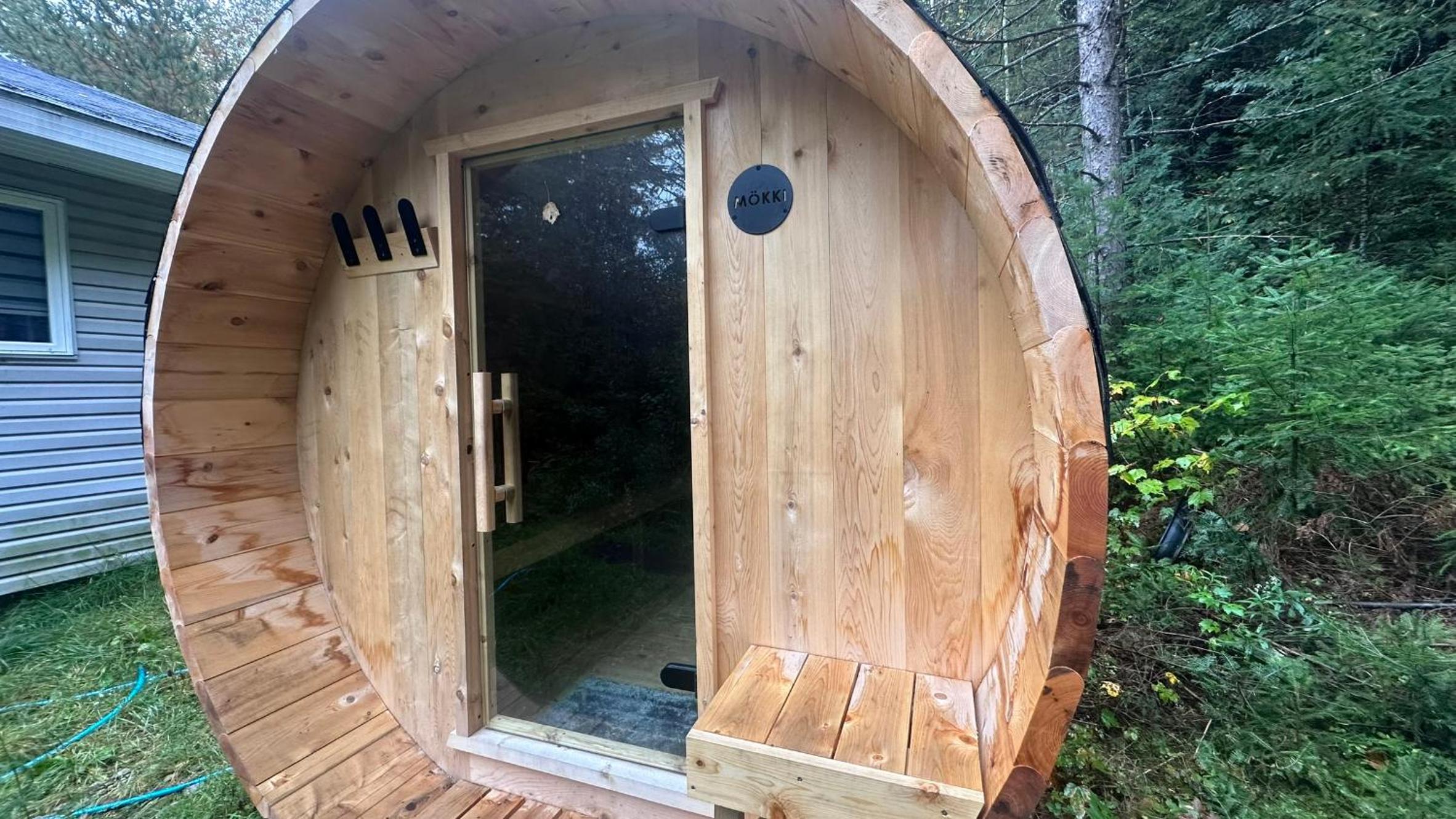 Chalet Montcalm in Chertsey