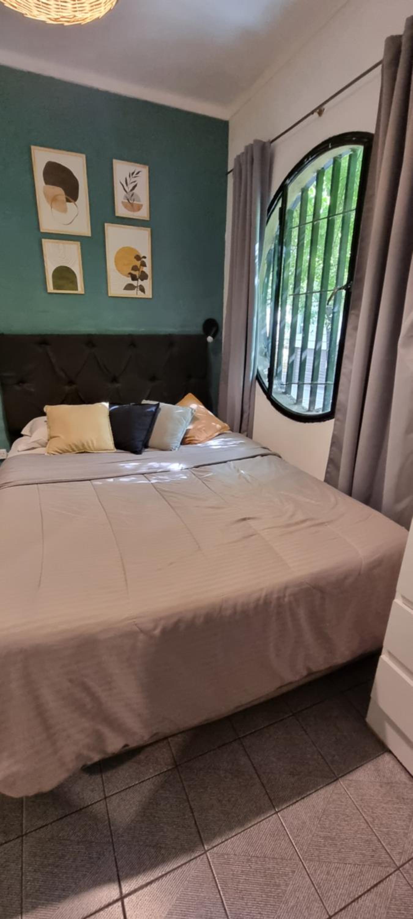 Clover Hostel