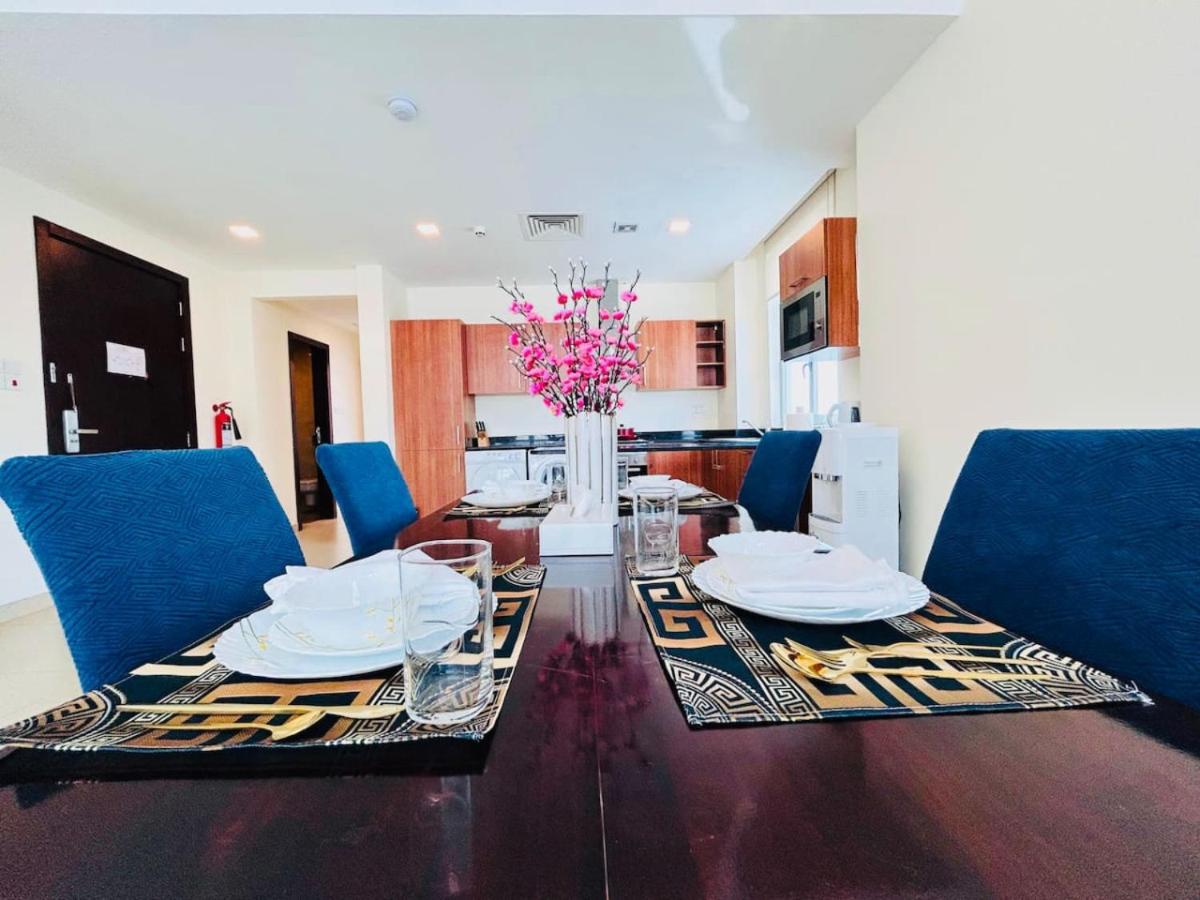 Aspire Tower -Two Bedroom Bitcoin Theme Room