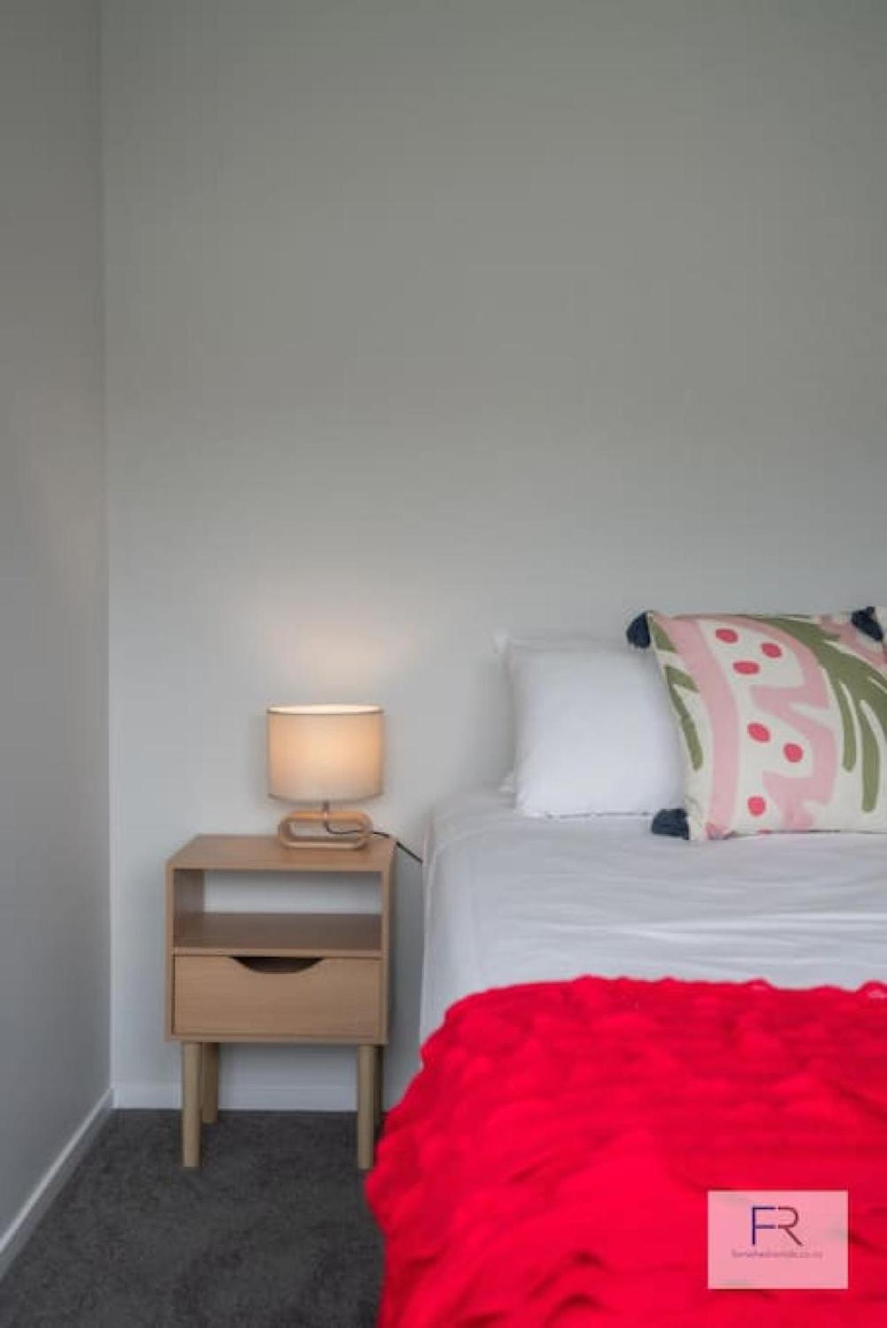 Cosy Bayswater House