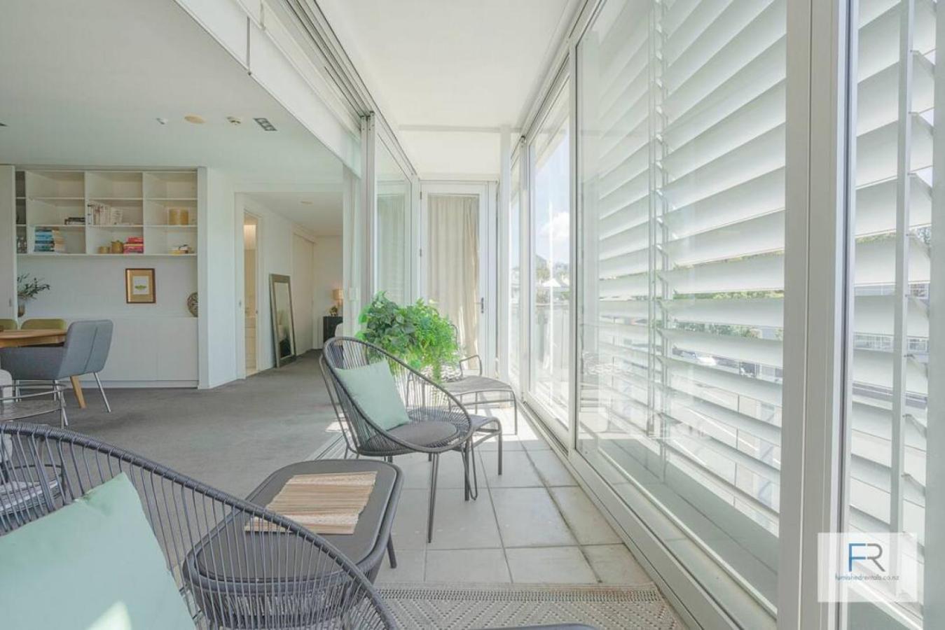 Fabulous Freemans Bay Apartment