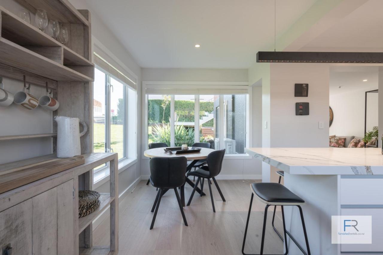Premium Coastal Apartment photo 5