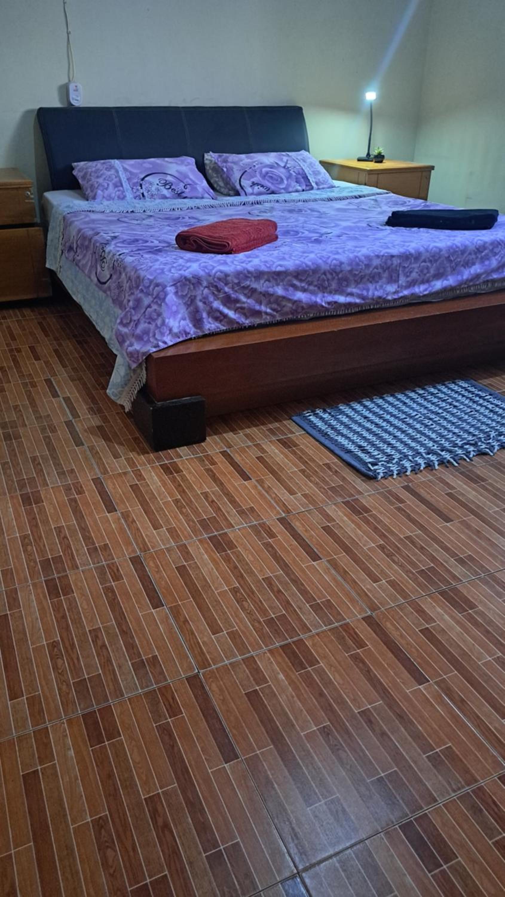 Casa Zauad low cost family house