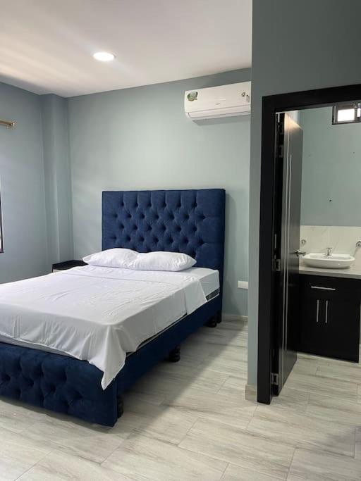 Casa hermosa con piscina