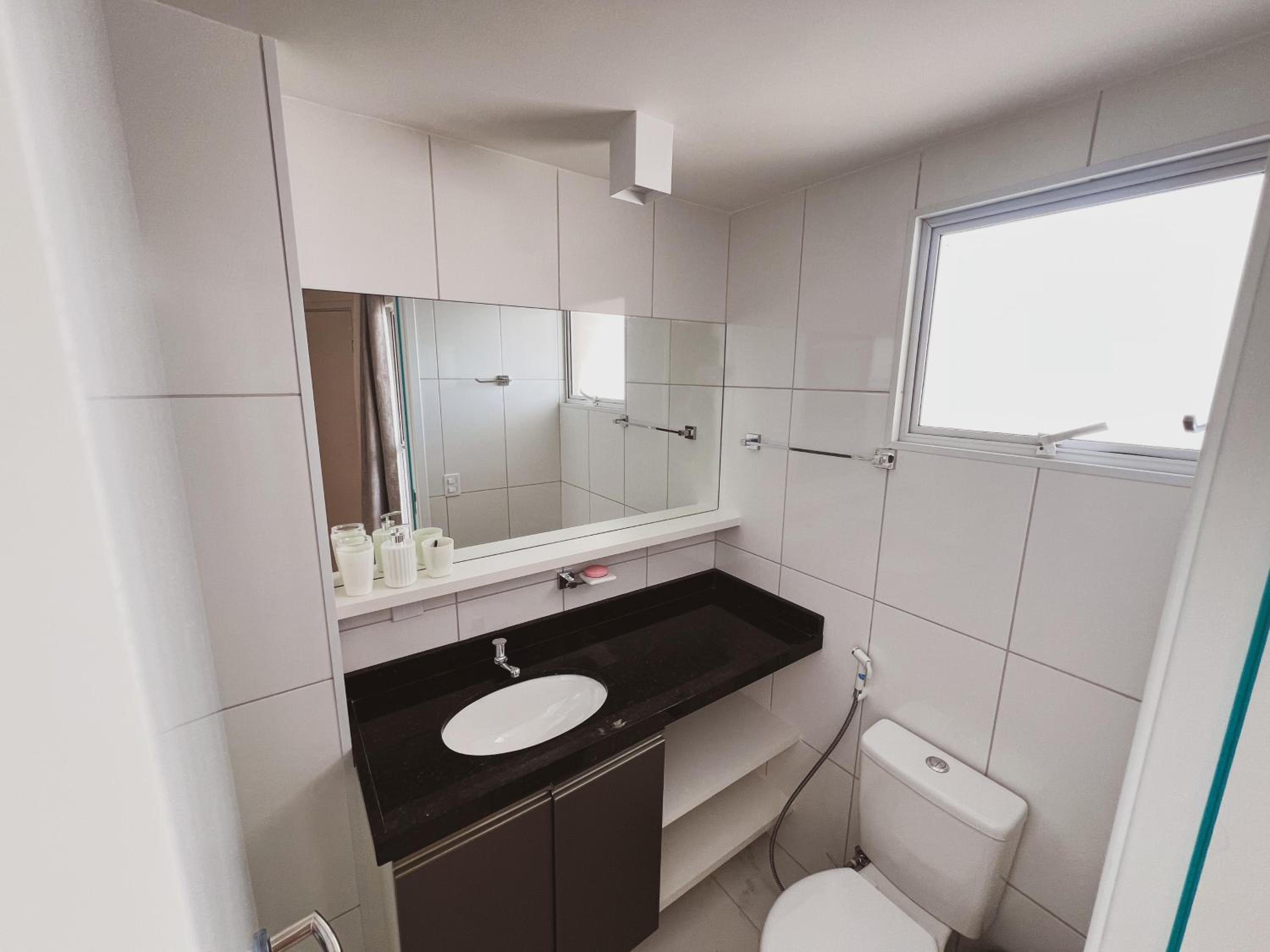 Aquarius Residence Ap1203