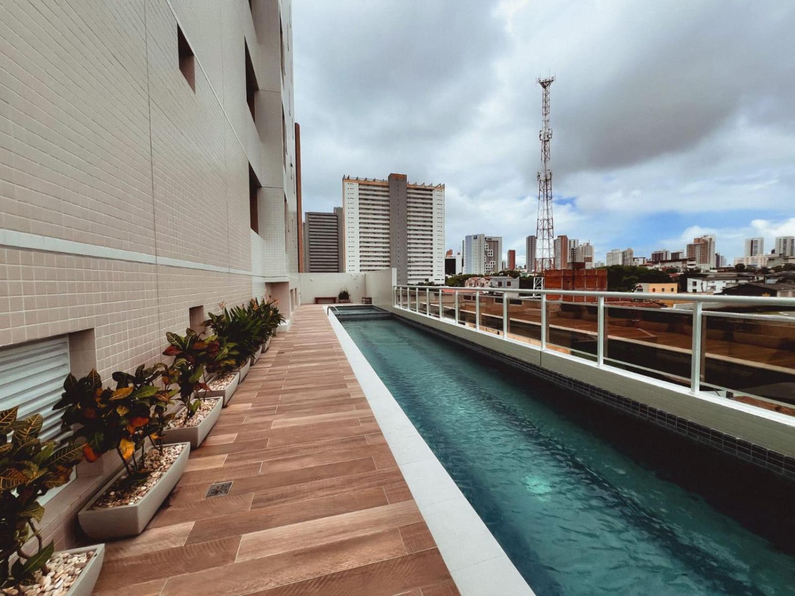 Aquarius Residence Ap1203